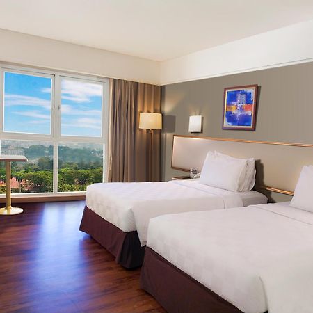 Swiss-Belhotel Bogor Esterno foto