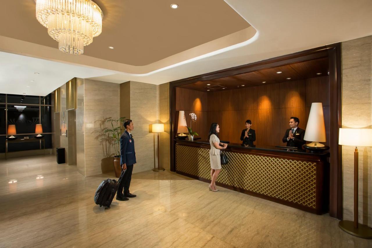 Swiss-Belhotel Bogor Esterno foto