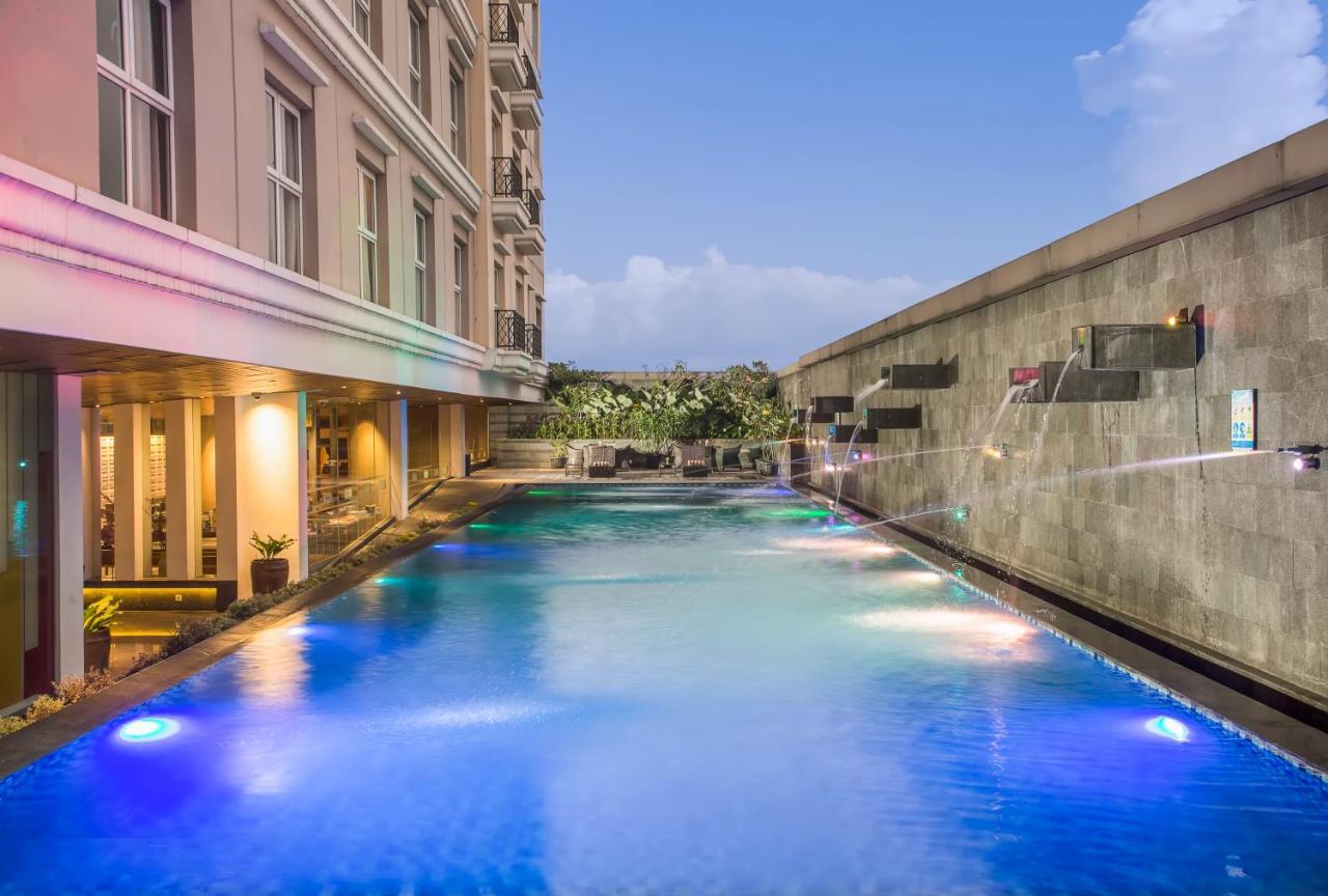 Swiss-Belhotel Bogor Esterno foto